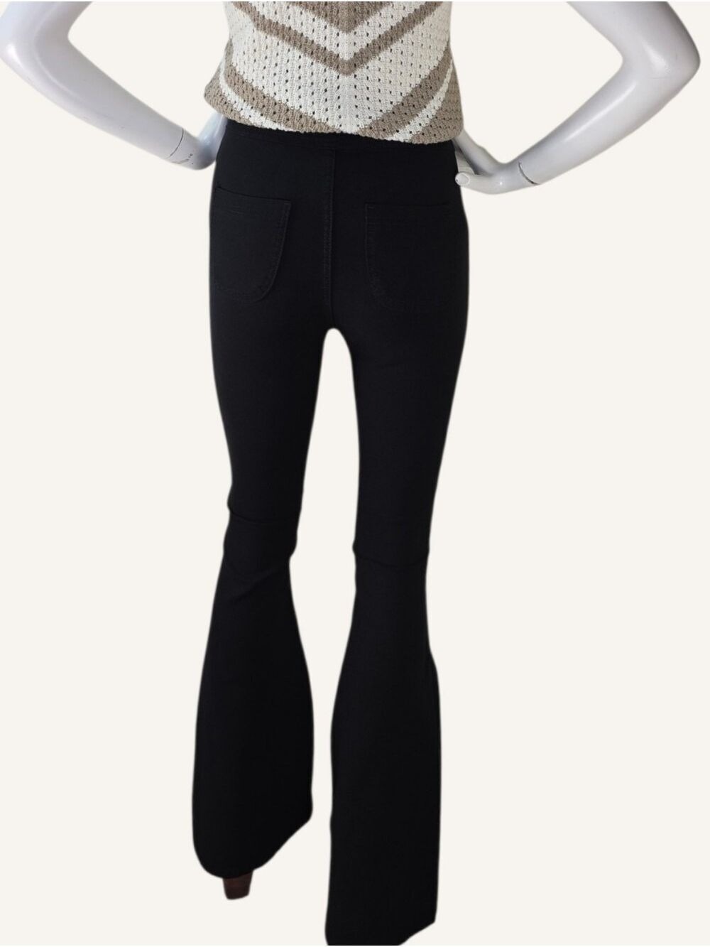 JC & JQ Black Bell Bottom Flare Pants Small Boho Western Festival NWT - Picture 3 of 12